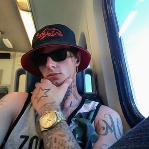 Meet your Posher, Glen